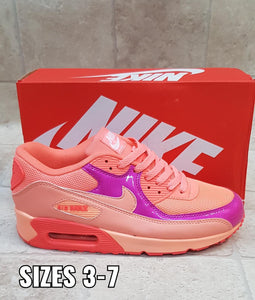 Lady Trainer