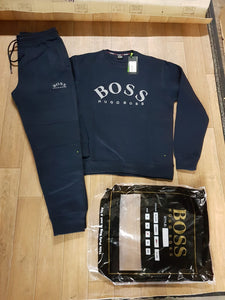 Tracksuit men