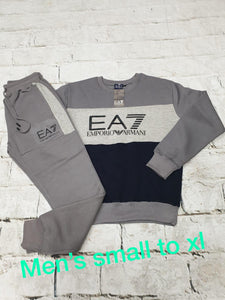 Tracksuit men
