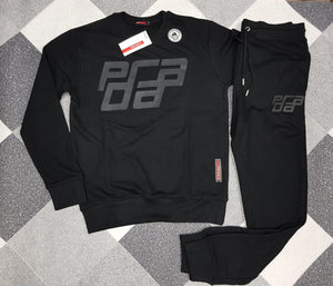 Tracksuit men