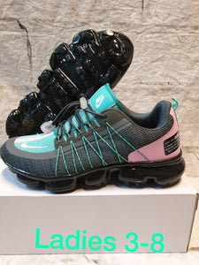 Lady Trainer