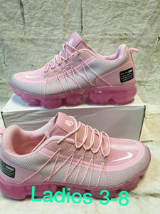 Lady Trainer