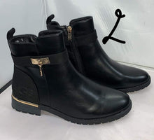 Load image into Gallery viewer, Shoes