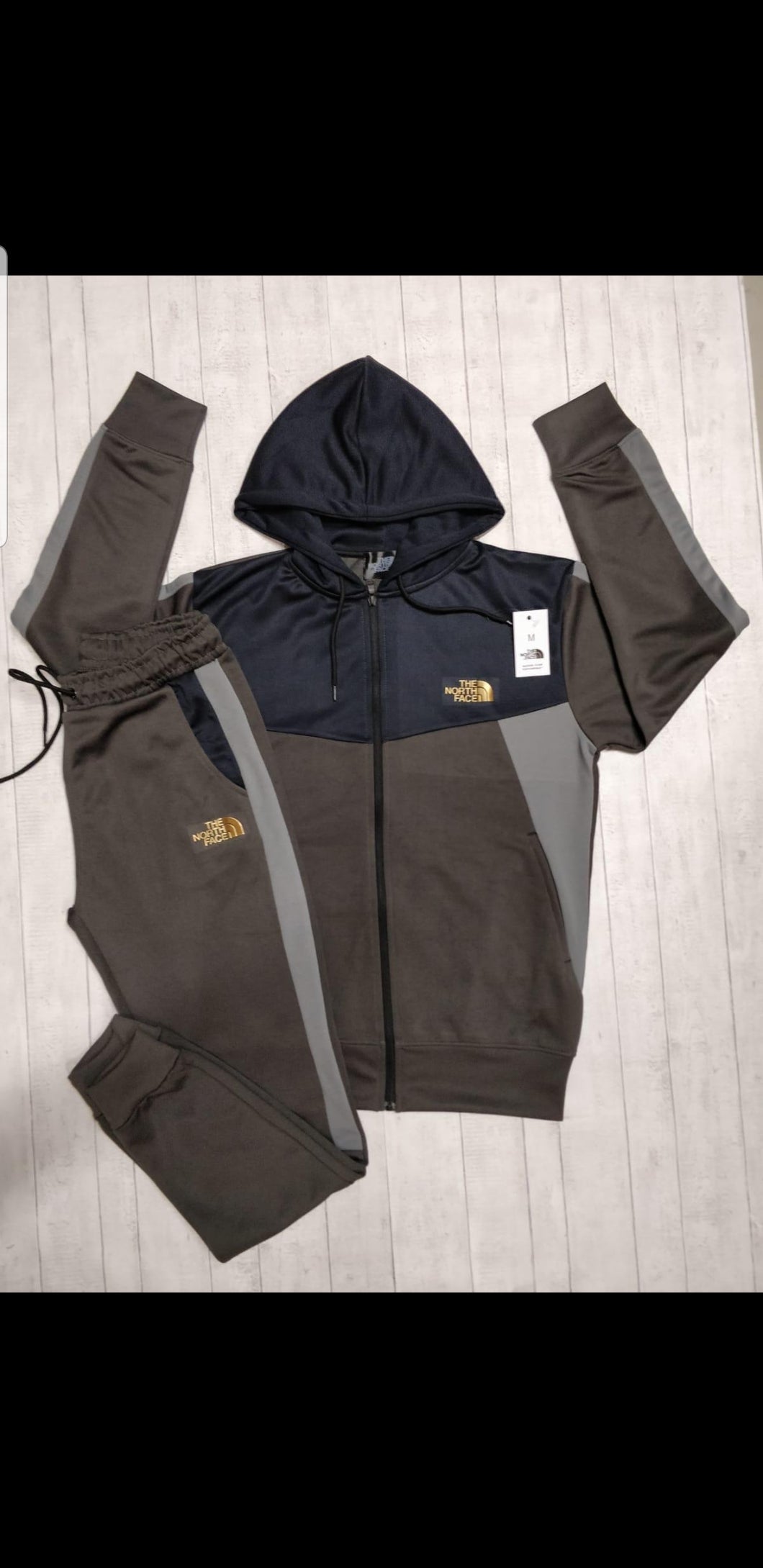Tracksuit men